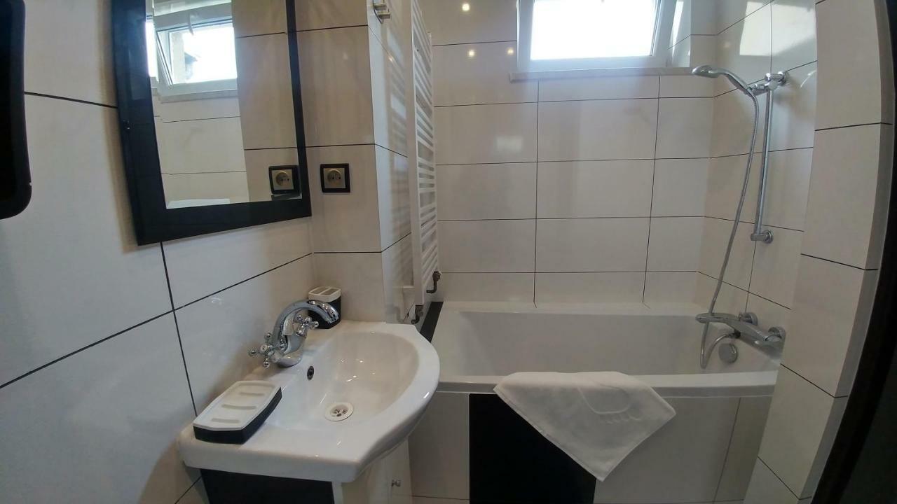 Apartamenty Korona Krosno Exterior foto